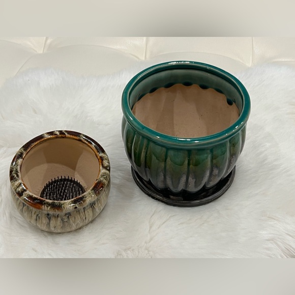 Bundle of 2 Glazed Flower Pots Planters ~ One w/Flower Frog Kenzan/ Ikebana - Picture 3 of 16